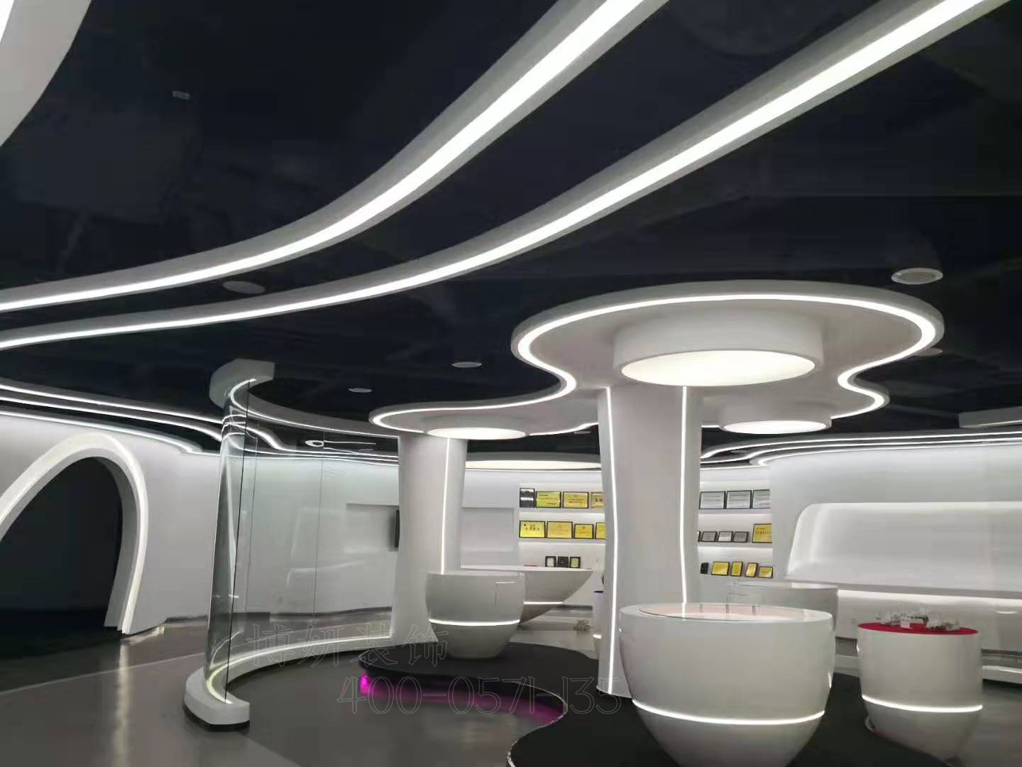 杭州展厅装修设计,杭州优秀多功能展厅设计案例分析,杭州多媒体展厅展示设计,杭州优秀展厅平面设计图,杭州专业展厅装修设计公司,杭州企业展厅效果图,杭州公司大厅装修设计